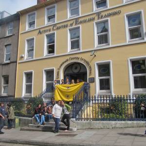 Active Centre of English Training - academia de adultos