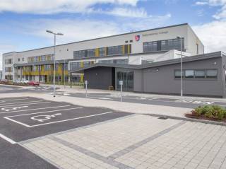 Colegios de Irlanda - Ballymakenny College - Ballymakenny