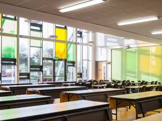 Colegios de Irlanda - Scoil na Tríonóide Naofa - Doon