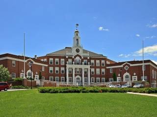 Newburyport High School