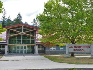 Colegio de Canada J.V. Humphries 3