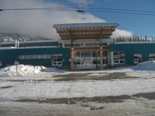 Colegio de Canadá Salmo Secondary School