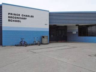 Colegio de Canadá Prince Charles Secondary 3