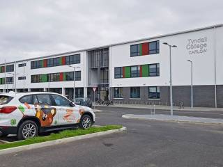 Tyndall College - colegio mixto de Carlow