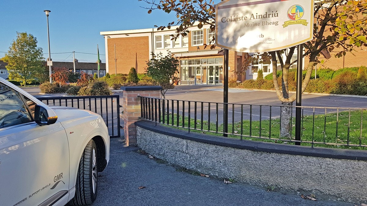 Foto exterior del Coláiste Aindriú Secondary School